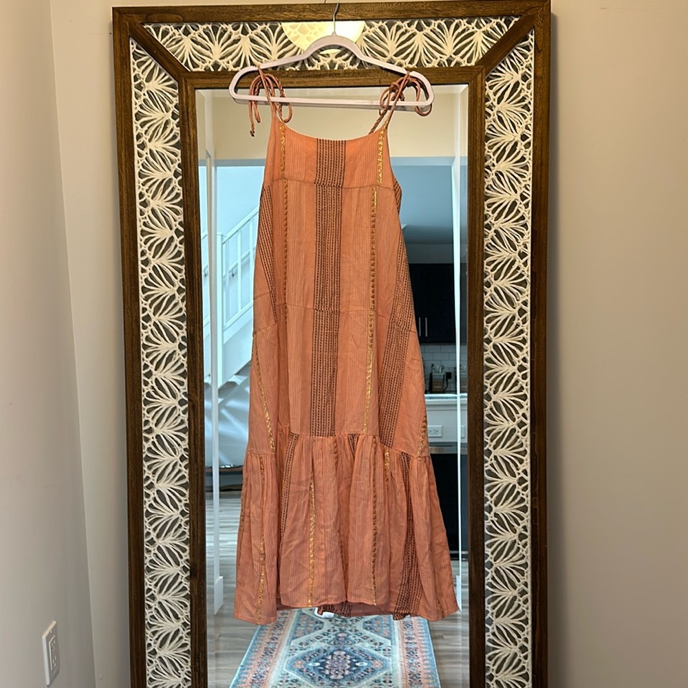 Peach dress. Brand is “share with”. Purchased from a small boutique in Nantucket